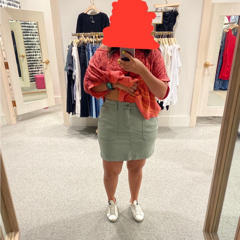 Faherty Mini Skirt - Picture 3 of 3
